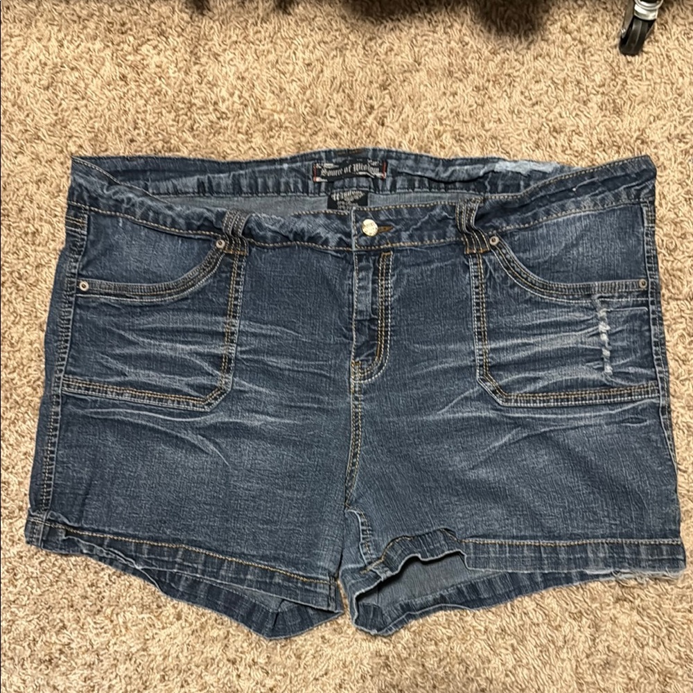 Lee Blue Jean Shorts with Frayed Hem and Seam Details